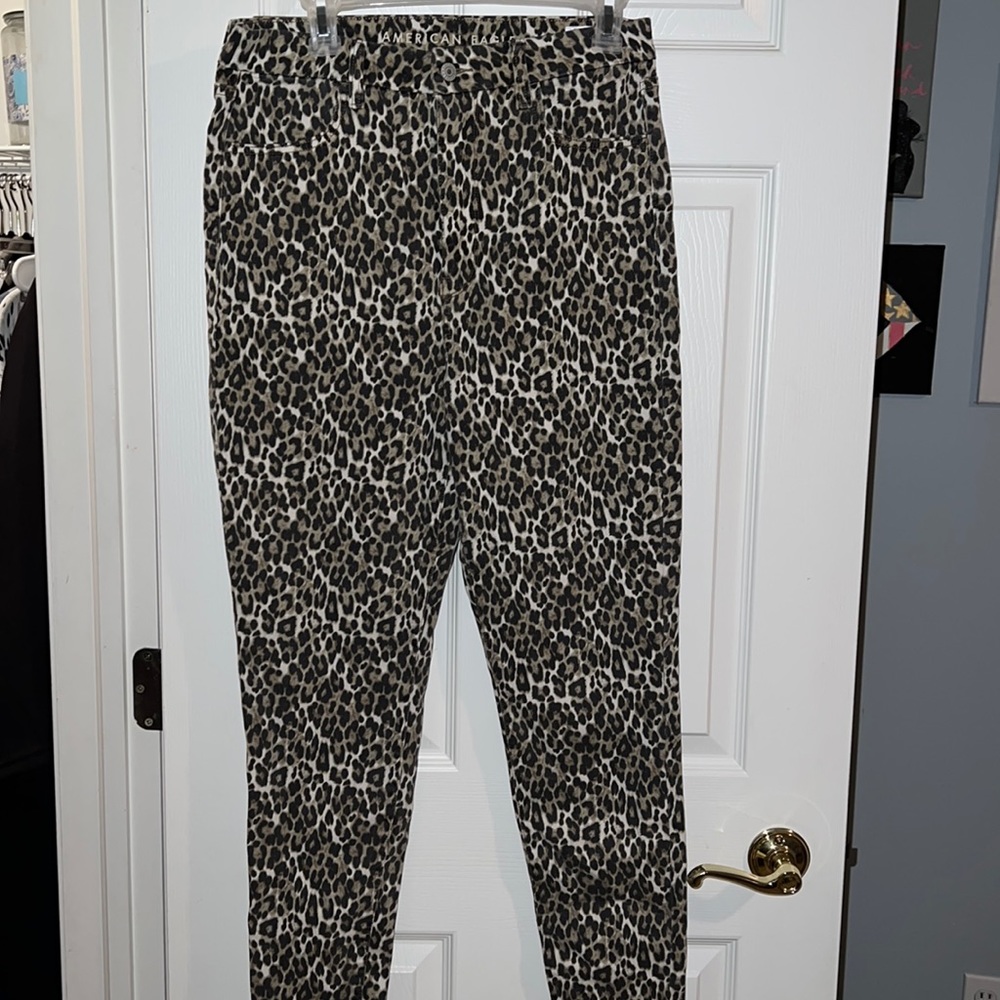 american eagle cheetah print jeans